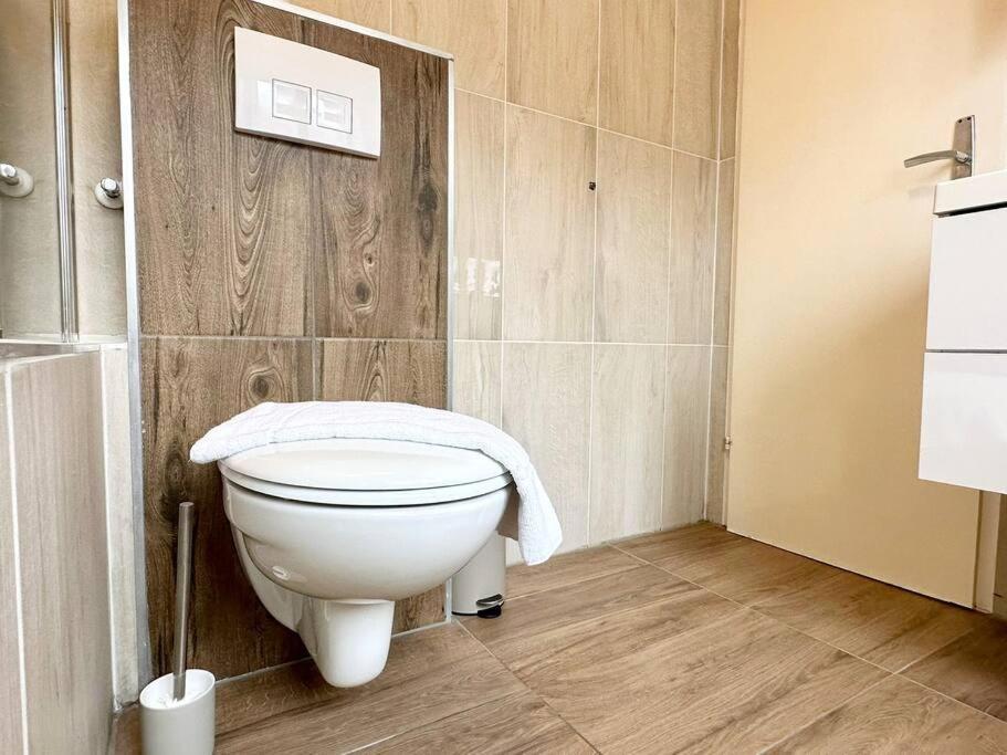 Apartment Next To Shopping Street I 5 Minutes To Inner Wien